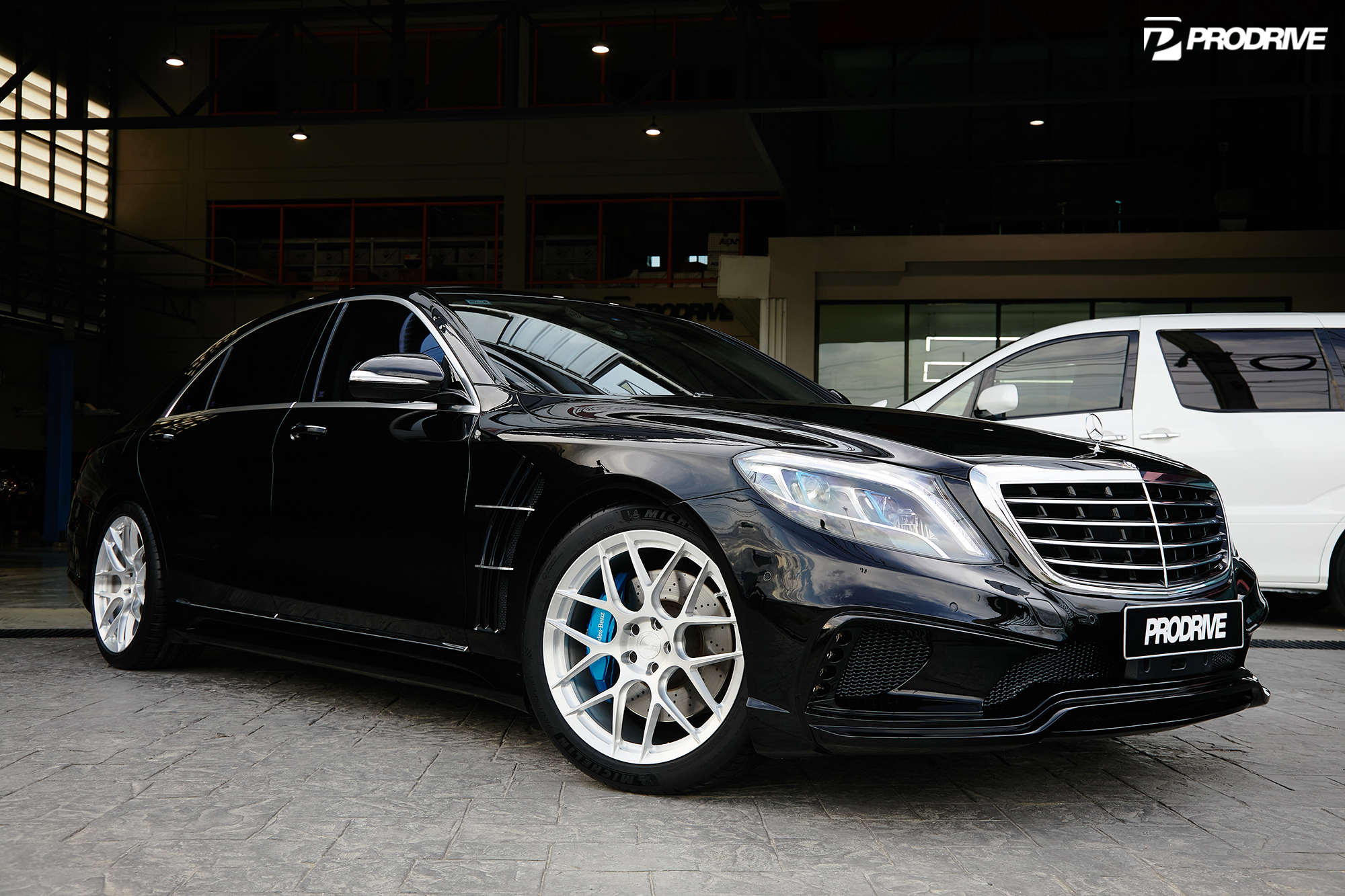 Mercedes Benz S-Class W222 Gen 1