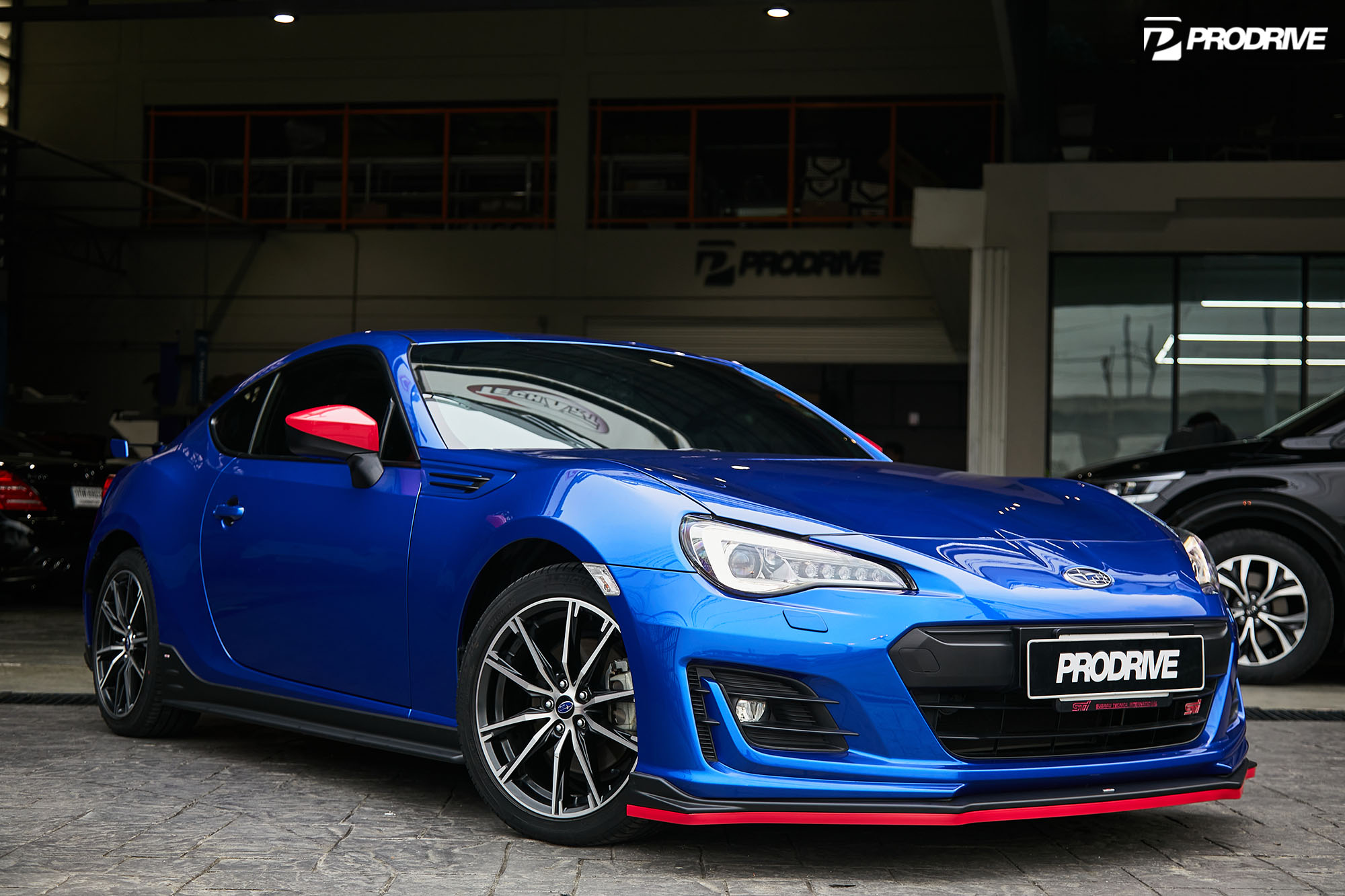 SUBARU BRZ x STi